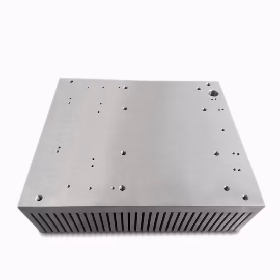 Disipadores de calor de aleación de aluminio de solución térmica industrial fabricados con fresado de perforación de precisión